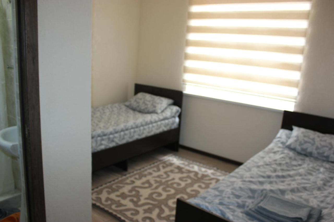 Uz-Anar Guest House Kochkor ภายนอก รูปภาพ