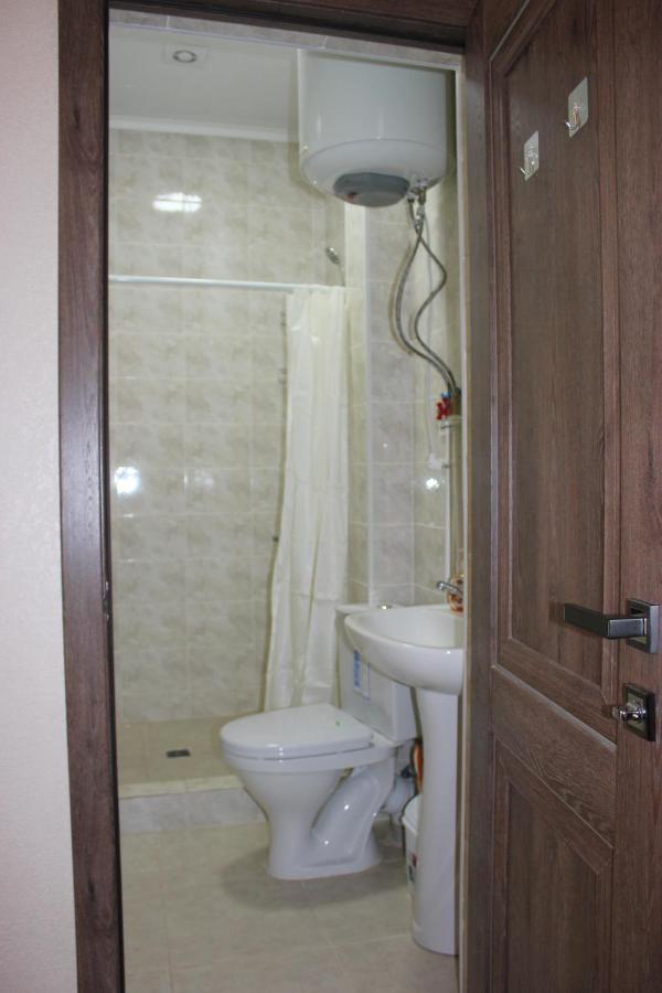 Uz-Anar Guest House Kochkor ภายนอก รูปภาพ