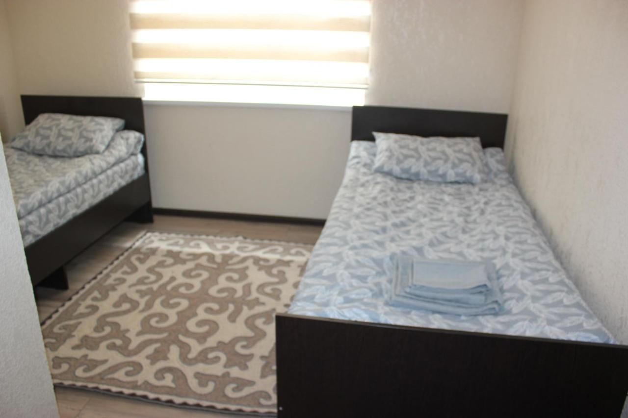 Uz-Anar Guest House Kochkor ภายนอก รูปภาพ
