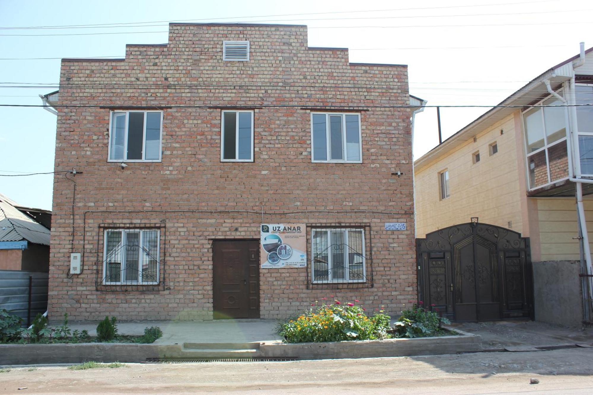 Uz-Anar Guest House Kochkor ภายนอก รูปภาพ